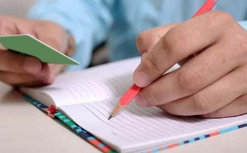 以奋斗为话题的作文(15篇)(汇总15篇)